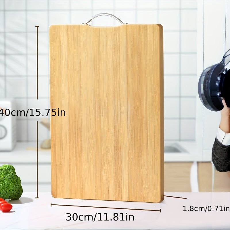 A Customizable Double-sided Thickened Solid Wood Bamboo Cutting Board for Home Kitchen and Dining Use, with a Handle